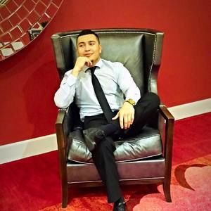 Meet your Posher, Tony